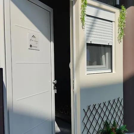 Mini House Volos Exterior photo